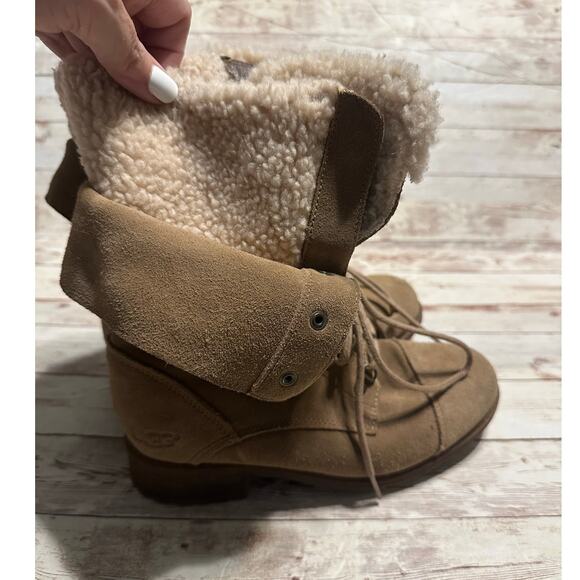 UGG Gradin Suede Lace-Up Boots Women's Size 7 Chestnut Shearling Round Toe - Picture 2 of 9